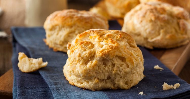 Can You Put Biscuits In Air Fryer